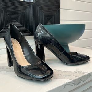 Black patent Nine West heels, never worn.